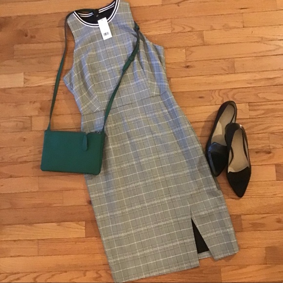 NWT BANANA REPUBLIC RACERBACK SHEATH DRESS MULTI SEASON SOFT LIGHTWEIGHT FABRIC - Picture 4 of 15